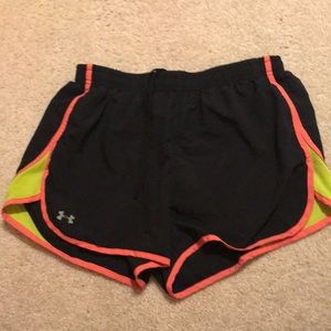 🚫SOLD🚫Under armor shorts